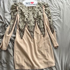 NWT Ark & Co fitted mini dress